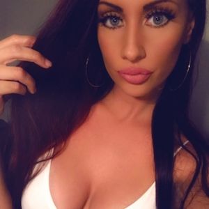 Meet your Posher, Posh